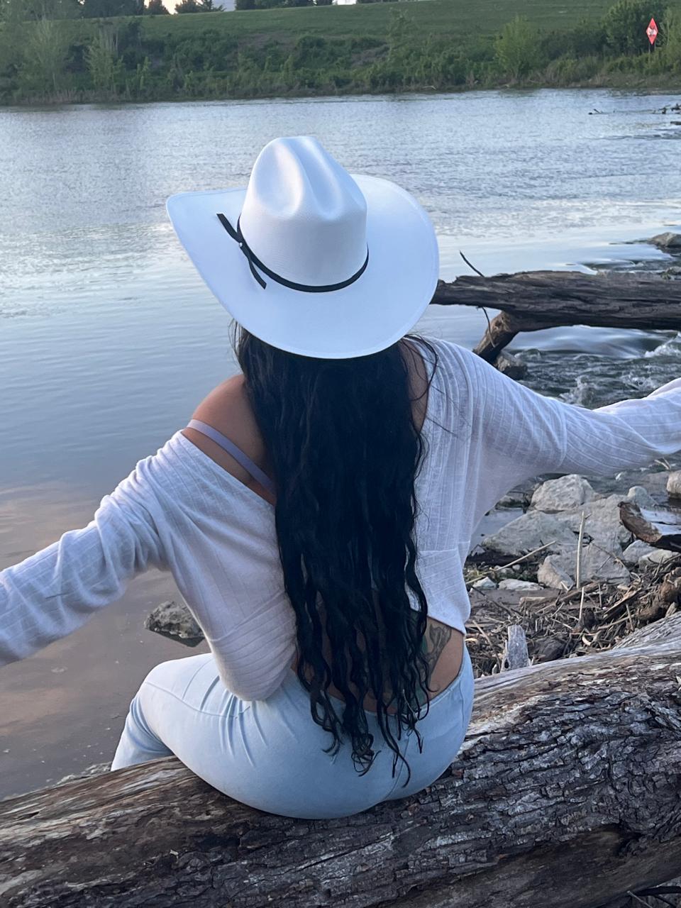 PREMIUM WHITE CANVAS WESTERN COWBOY HAT – IMPORTED FROM ECUADOR
