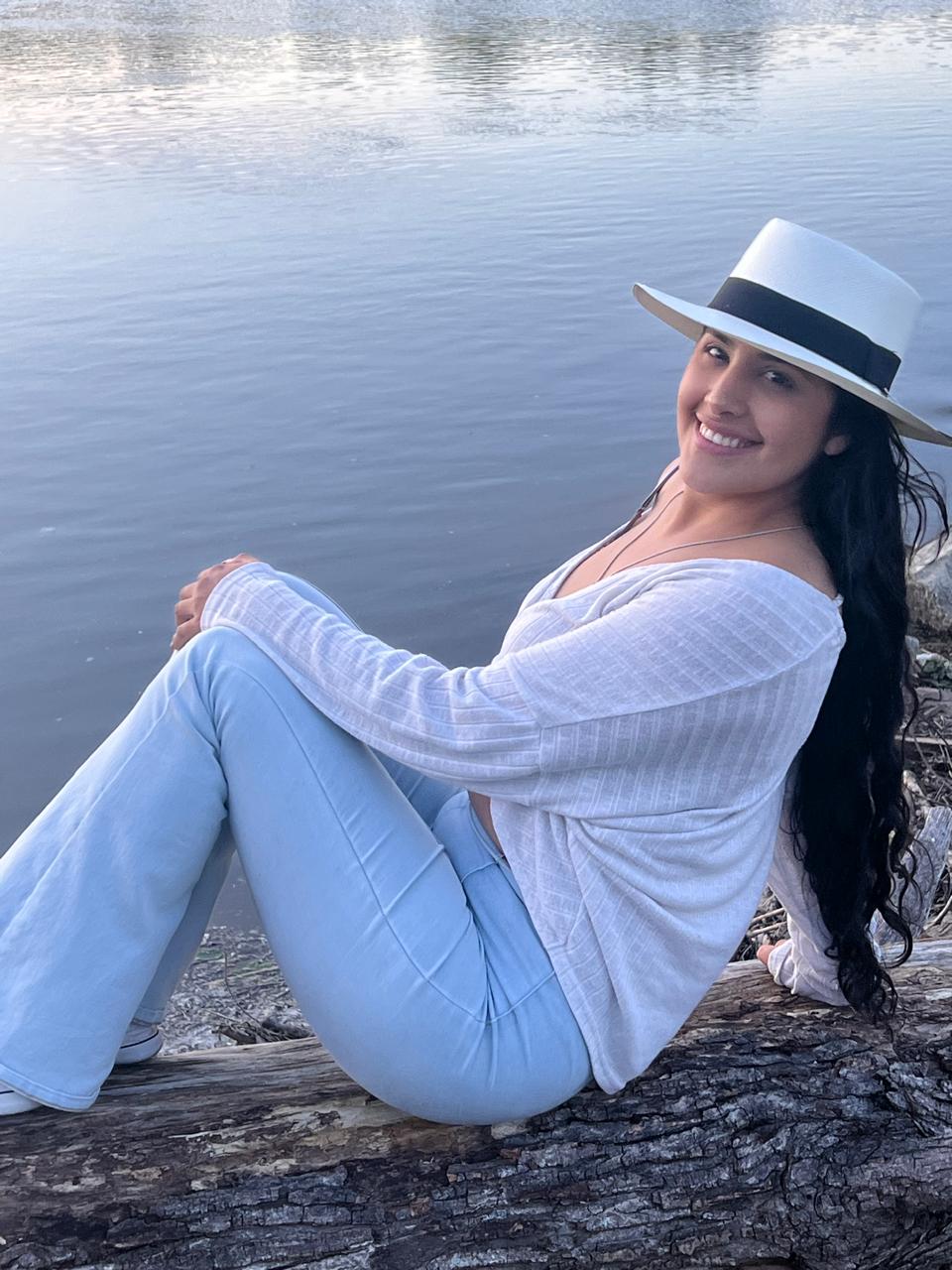AUTHENTIC CORDOBES PANAMA HAT – HAND-WOVEN IN ECUADOR
